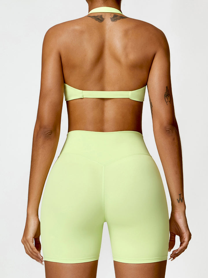 Cloud-Feel Twist Front Halter Sports Bras