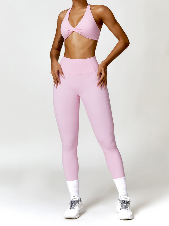Cloud-Feel Twist Front Halter Sports Bras