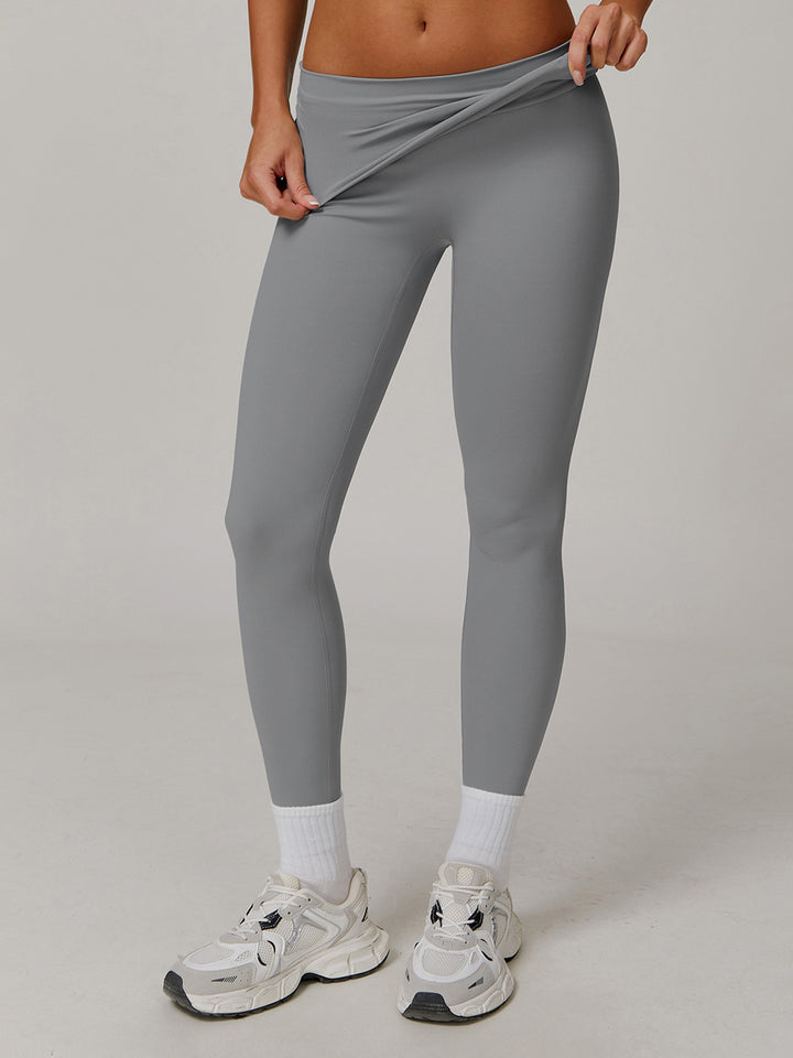 Cloud-Like Folded Waist Sports Bottoms