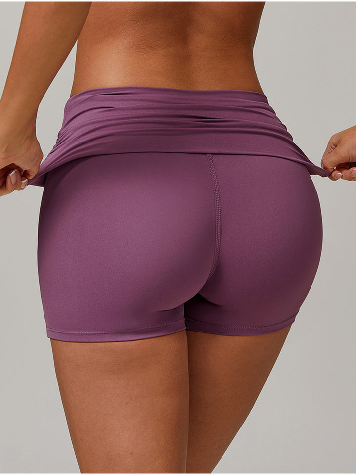Cloud-Like Folded Waist Sports Shorts