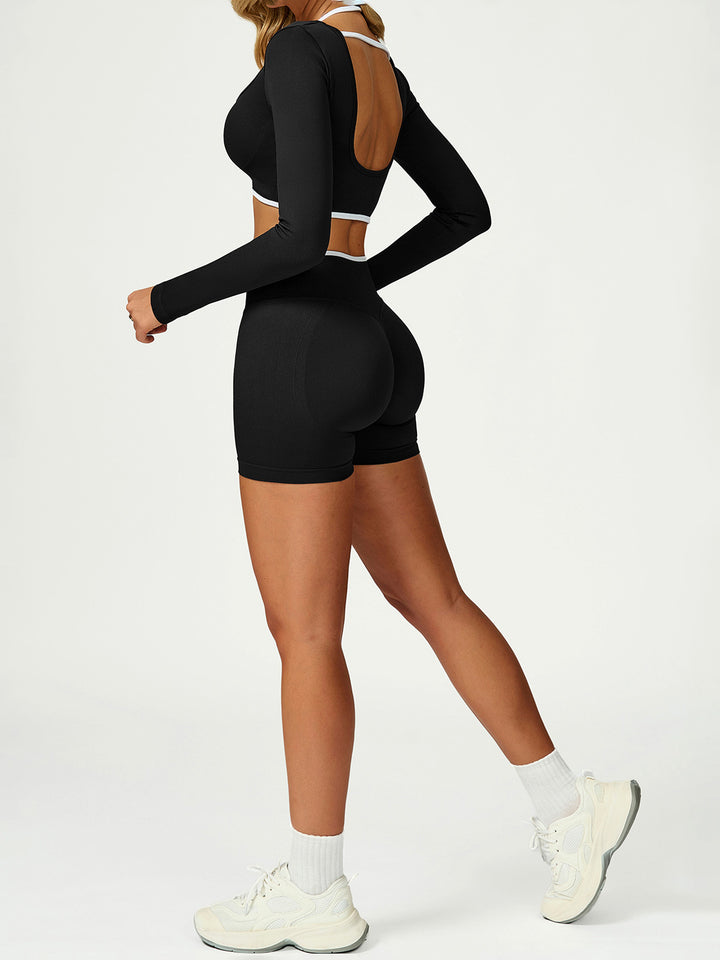 Contrast Strap U-Back Long Sleeve