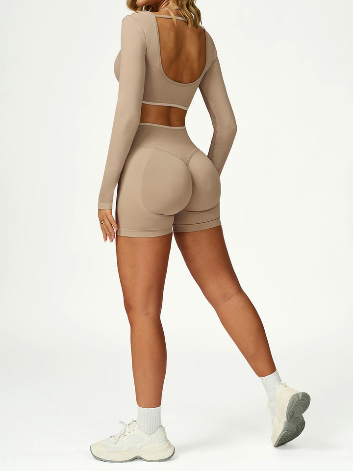 Contrast Strap U-Back Long Sleeve