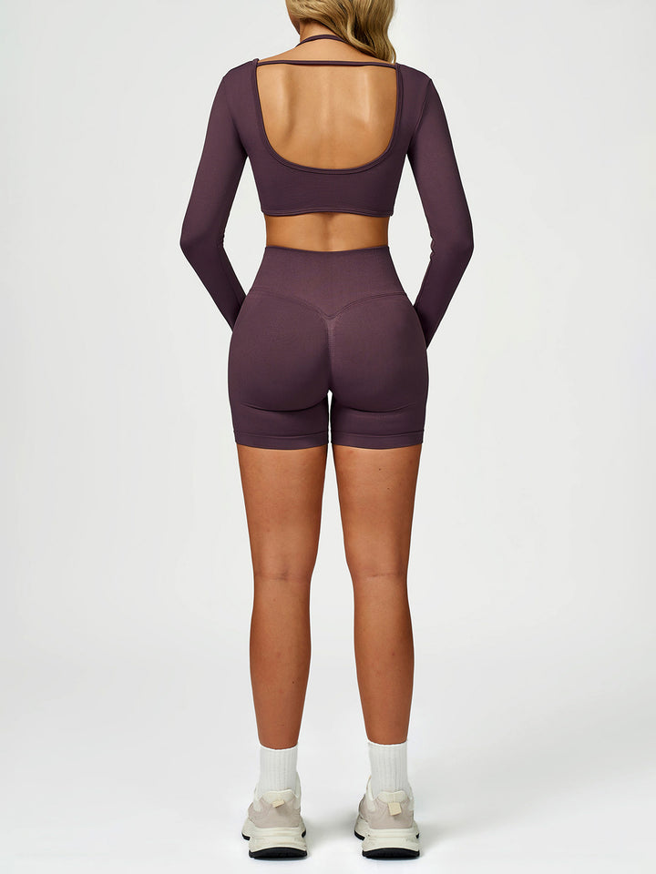 Contrast Strap U-Back Long Sleeve