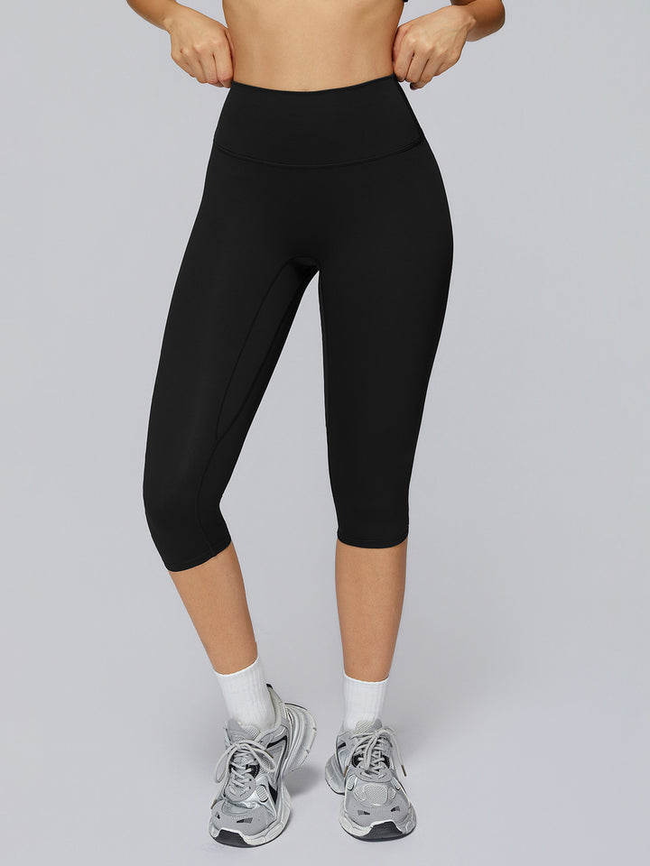 High-Waist Cropped Sculpt Pants