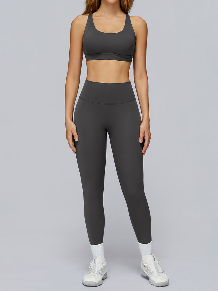 Hollow Cross-Back Sports Bra